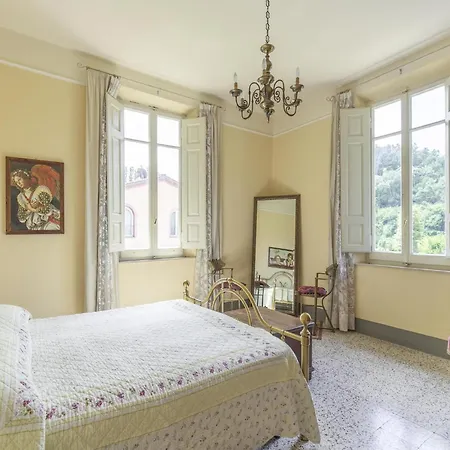 In Montopoli Valdarno With Pool Holiday home Castel del Bosco (Pisa)