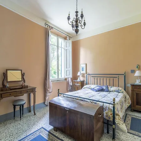 In Montopoli Valdarno With Pool Holiday home